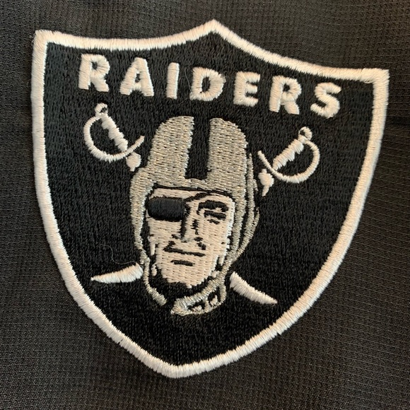 Men’s Vintage Reebok Full Zip Raiders Jacket Size M Excellent Condition - Picture 2 of 6